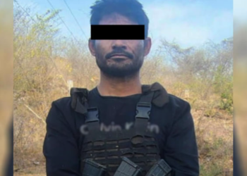Detienen a extranjero con arma.mento de alto poder en Sinaloa