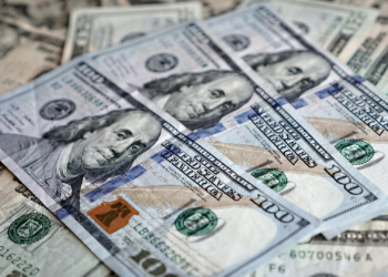 Dólar se dispara en Ciudad Juárez y alcanza los 18 pesos en casas de cambio