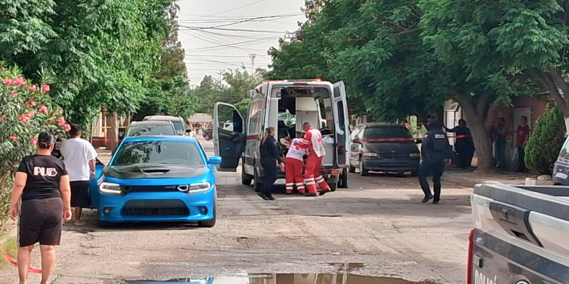 At.que arm.do deja dos hombres her.dos en la colonia Melchor Ocampo