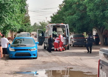At.que arm.do deja dos hombres her.dos en la colonia Melchor Ocampo
