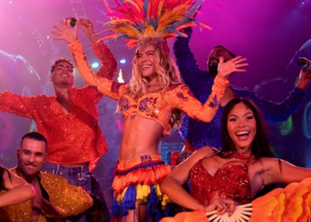 Karol G anuncia su Tropitour en México y desata debate por precios de hasta 35 mil pesos