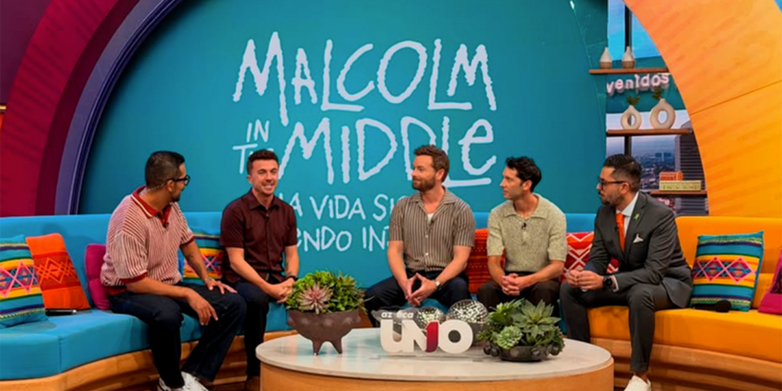 El elenco de Malcolm el de en medio desata euforia en México durante su visita a Venga la Alegría