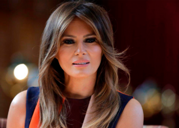 Melania Trump niega vínculos con Jeffrey Epstein y califica acusaciones como falsas