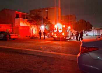 Mue.rto y mujer lesio.nada tras ata.que a bala.zos en vivienda de la colonia Solidaridad