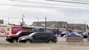 Detienen a 15 personas tras pintar mural crítico en Ciudad Juárez