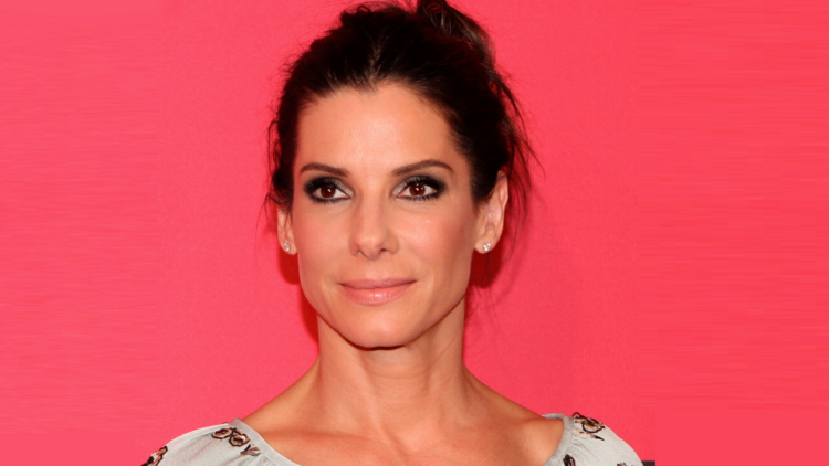 Sandra Bullock debuta en Instagram con nostálgico guiño a "Hechizo de Amor"