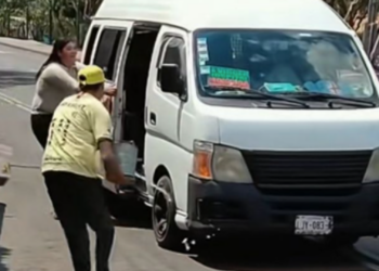 “Broma” de Sábado de Gloria se vuelve viral: mojan a pasajeros de combi y desatan polémica