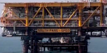 Israel bombardea planta petroquímica en Irán; crece tensión por negociaciones con EE.UU.