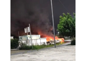 Bloqueos y violen.cia tras captura de presunto líder crim.inal en Reynosa