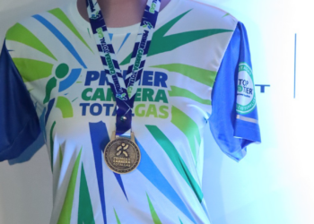 Presentan jersey oficial de la Carrera TotalGas 2026 en Ciudad Juárez