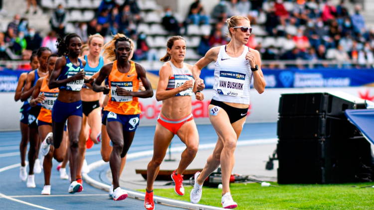 COI aclara reglas para atletas trans: podrán competir, pero según su sexo biológico