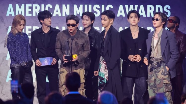 BTS Arrasa en los AMAs 2026: Gana Artista del Año, Canción del Verano y Mejor Artista Masculino K-Pop