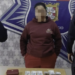 Detienen a empleada por presunto robo tras hallarla con dinero en empresa de Gómez Palacio