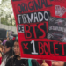 Fan de BTS intercambia álbum autografiado de más de 70 mil pesos por un boleto para concierto en CDMX
