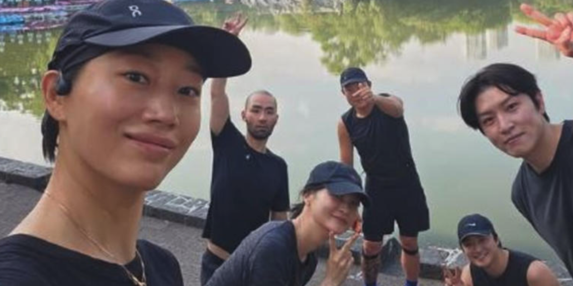 Staff de BTS sorprende en Chapultepec: maquillistas y estilistas toman clase de baile en CDMX