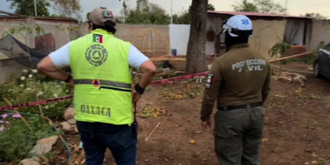 Mujer muere tras ser impactada por un rayo mientras limpiaba su terreno en Oaxaca