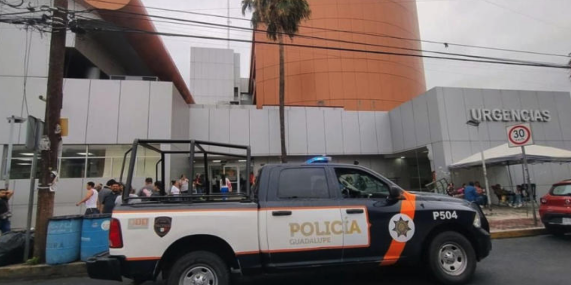 Asaltante hiere con navaja a mujer para robarle cadena de oro en Nuevo León