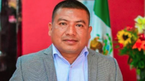 Exalcalde de Soconusco resulta gravemente herido tras ataque armado; mujer que lo acompañaba pierde la vida