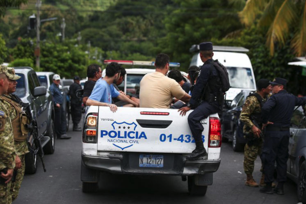 Muere histórico fundador y líder del Barrio 18 en prisión de máxima seguridad en El Salvador