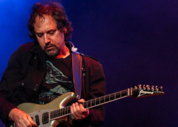 Alejandro Marcovich permanece en coma tras sufrir derrame cerebral