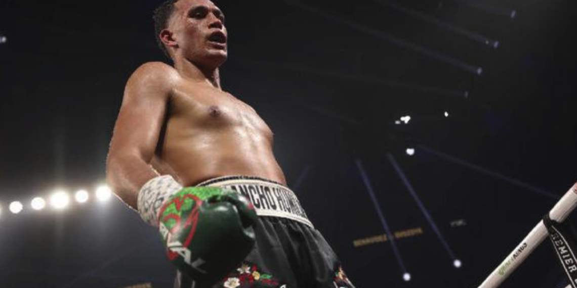 David Benavidez responde a críticas sobre sus raíces: “Tengo el corazón de México”