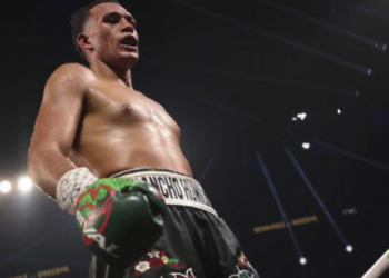 David Benavidez responde a críticas sobre sus raíces: “Tengo el corazón de México”