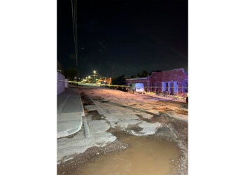 Persona se desvanece mientras circulaba en calles de Ciudad Juárez; investigan causas