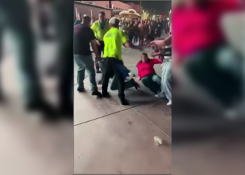 Festejo del Día de las Madres termina en riña campal en casino de El Paso