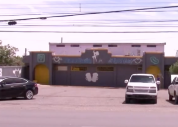 Clausuran bar en Ciudad Juárez por presencia de menores de edad
