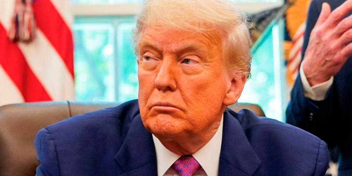 Trump asegura que los cárteles “gobiernan México” y mantiene presión por nar.cotráfico