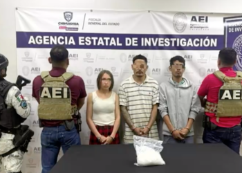 Aseguran más de 700 gramos de cristal y detienen a tres personas en cateo al suroriente de Juárez