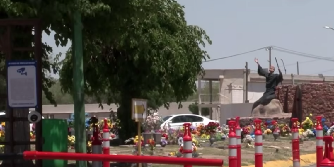 Dan último adiós a joven beisbolista y su novia en Ciudad Juárez; preparan homenaje póstumo