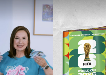 Xóchitl Gálvez se une a la fiebre del álbum Panini rumbo al Mundial 2026