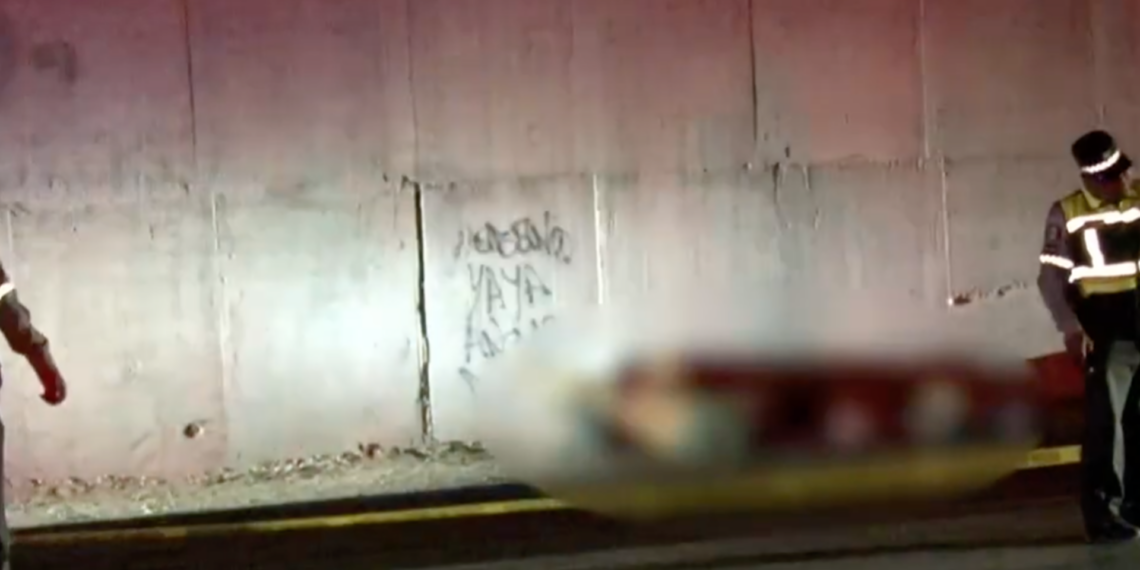 Hallan cuatro cuerpos y 108 kilos de cri.stal bajo puente en la periferia de Ciudad Juárez