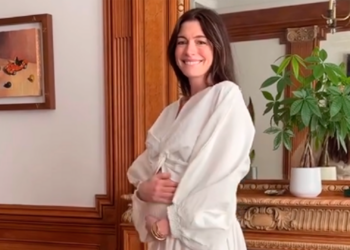 Anne Hathaway anuncia que espera a su tercer hijo a los 43 años