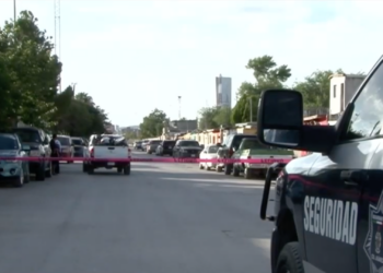 Camión arranca cableado eléctrico y deja a motociclista lesionado en la Chaveña