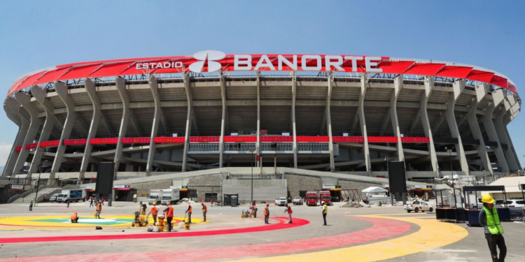 Sheinbaum decreta home office para federales en CDMX y suspende clases por inauguración del Mundial 2026