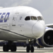 Desvían vuelo de United Airlines tras intento de un pasajero por acceder a la cabina