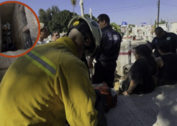 Rescatan a dos extranjeros tras caer accidentalmente en una tumba en Tlaquepaque