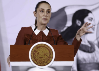 Sheinbaum rechaza que etiquetado de medicamentos gratuitos sea propaganda gubernamental