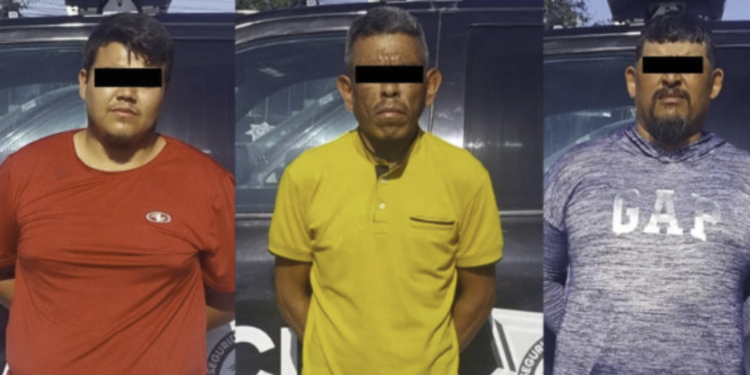 Detienen a cuatro presuntos estafadores tras exigir 16 mil pesos por reparación de un vehículo