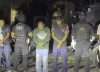 Capturan a seis presuntos integrantes de célula cri.minal tras persecución en Gómez Palacio