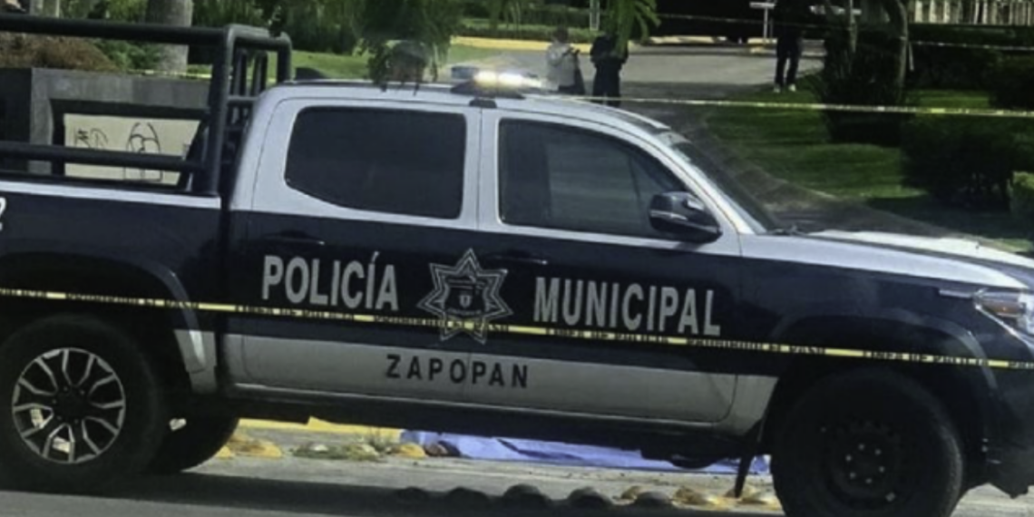 Autoridades llaman a evitar conflictos viales tras enfrentamiento entre policías en Jalisco