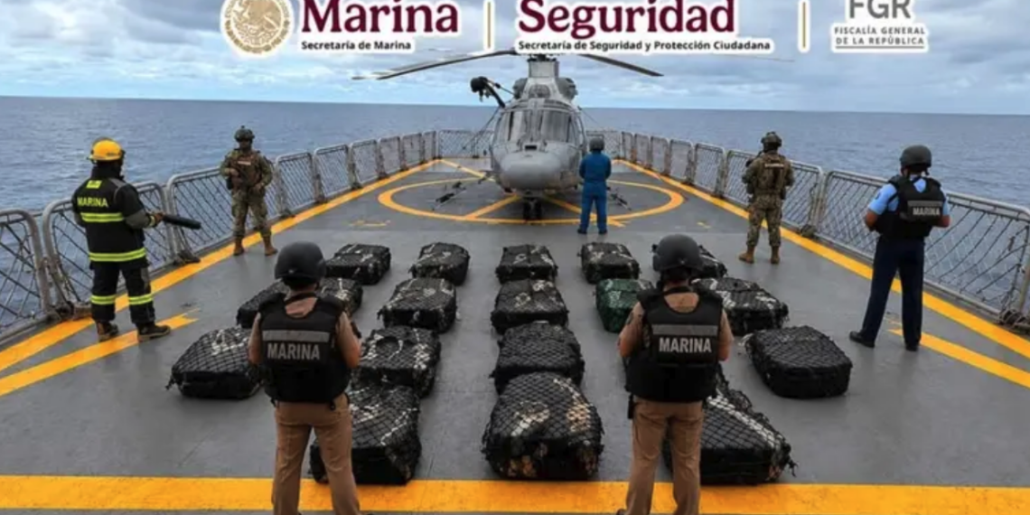 Aseguran 829 kilos de co.caína frente a Guerrero; golpe al nar.cotráfico supera los 180 millones de pesos