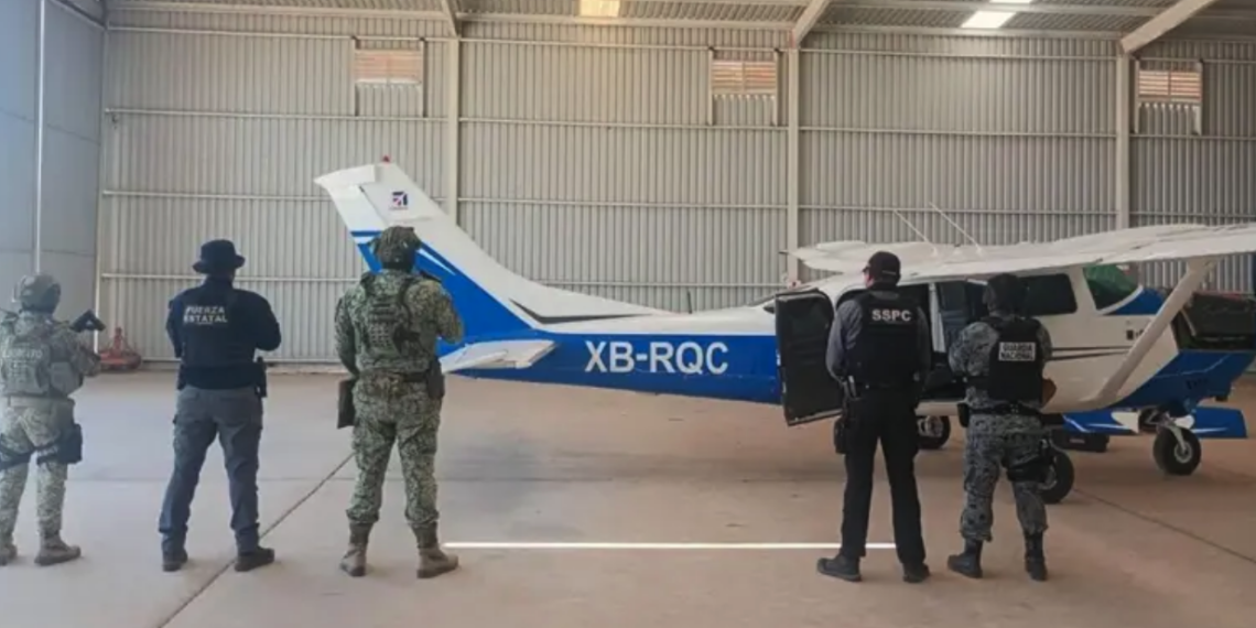 Mexicali, Baja California, Sedena, Fuerza Aérea Mexicana, avioneta, cocaína, narcotráfico, Guardia Nacional, FGR, CENAVI, Texan II, Black Hawk, decomiso de droga, seguridad fronteriza, crimen organizado.