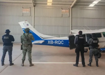 Mexicali, Baja California, Sedena, Fuerza Aérea Mexicana, avioneta, cocaína, narcotráfico, Guardia Nacional, FGR, CENAVI, Texan II, Black Hawk, decomiso de droga, seguridad fronteriza, crimen organizado.