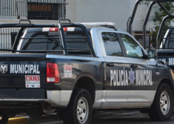 Joven mue.re tras resistirse al ro.bo de su camioneta en Guadalajara