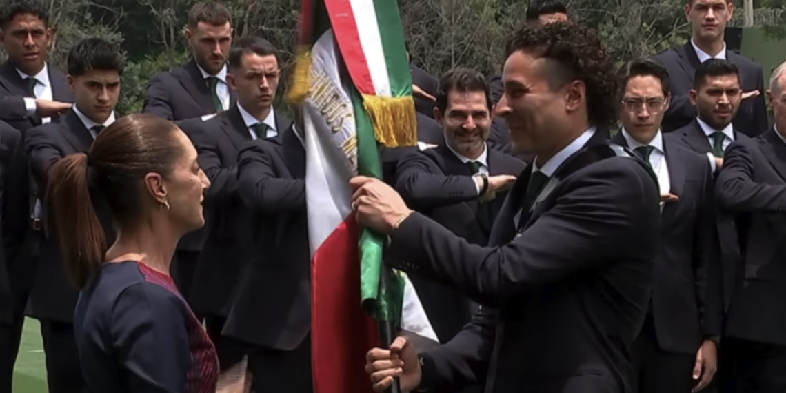 Claudia Sheinbaum abandera a la Selección Mexicana rumbo al Mundial 2026