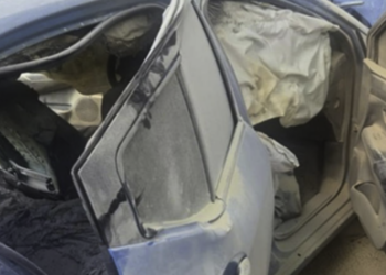 Explosión dentro de automóvil deja heridos a padre e hijo en Tacubaya