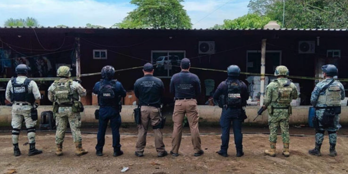 Aseguran mega arsenal en Veracruz; decomisan 108 ar.mas largas, 50 gra.nadas y más de 51 mil cartuchos